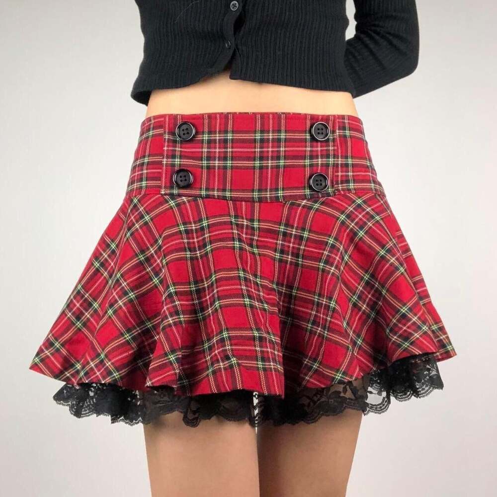 Forever 21 Women's Red and Black Skirt